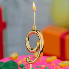 Свеча декоративная Цифра "9" Золотая 